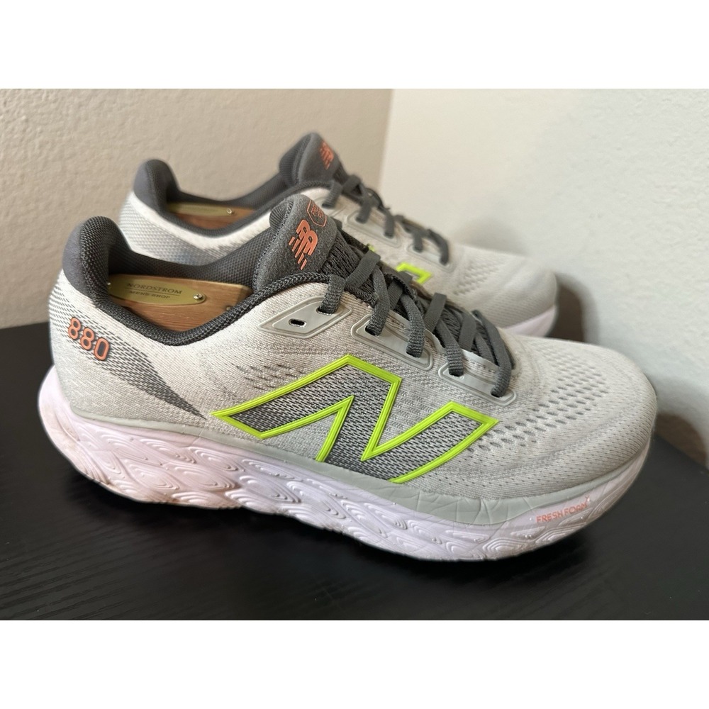 New Balance Fresh Foam X 880v14 Shoes Womens Size 9 Gray Sneakers Running